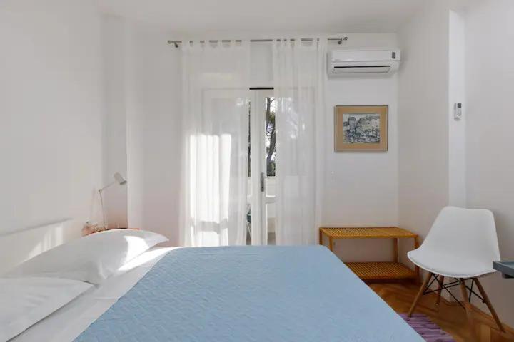 Apartment & Rooms Nugal Makarska Quarto foto